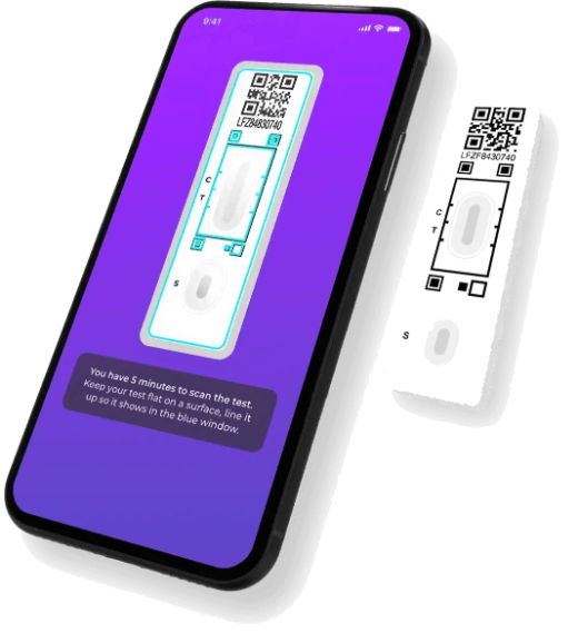 A member scanning their rapid test in the Membrana app